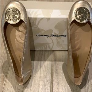 Tommy Bahama 🥿 Flat Shoes